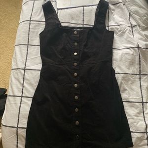 urban outfitters black dress